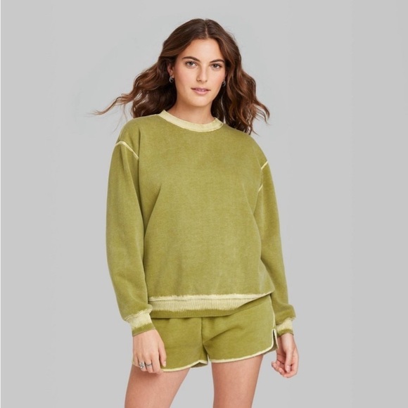 Women's Oversized Sweatshirt - Wild Fable
Green new - Picture 2 of 7